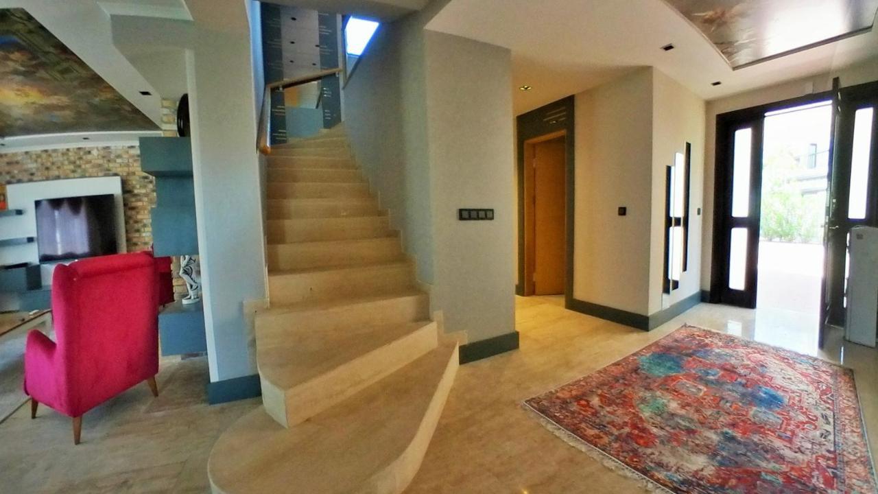 Fun&Sun Two Villas For Big Families ベレキ エクステリア 写真