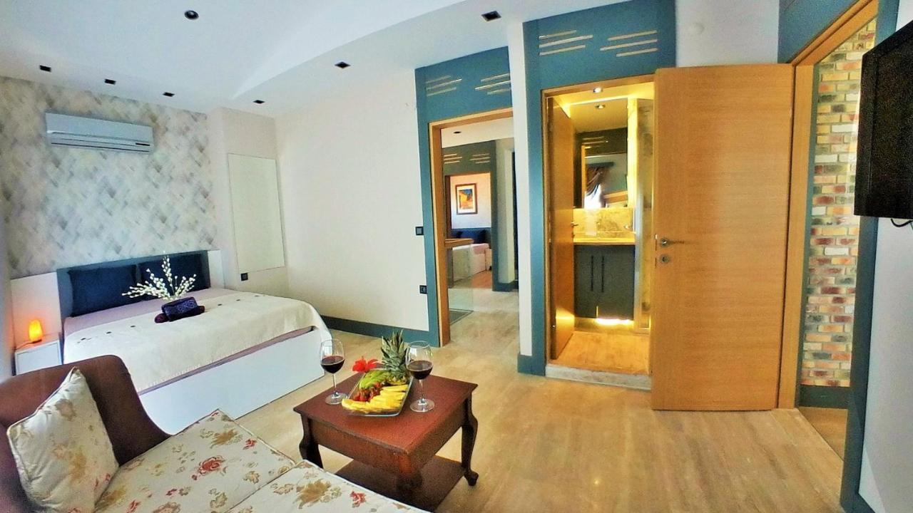 Fun&Sun Two Villas For Big Families ベレキ エクステリア 写真